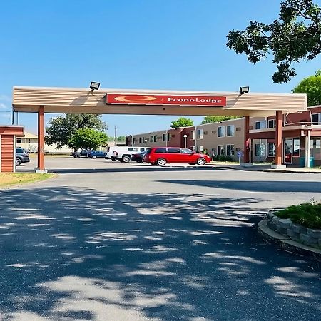 Econo Lodge Waite Park Ngoại thất bức ảnh