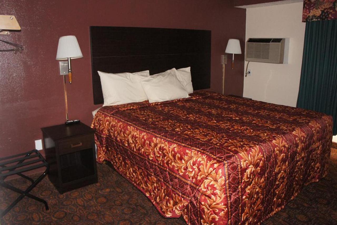Econo Lodge Waite Park Ngoại thất bức ảnh