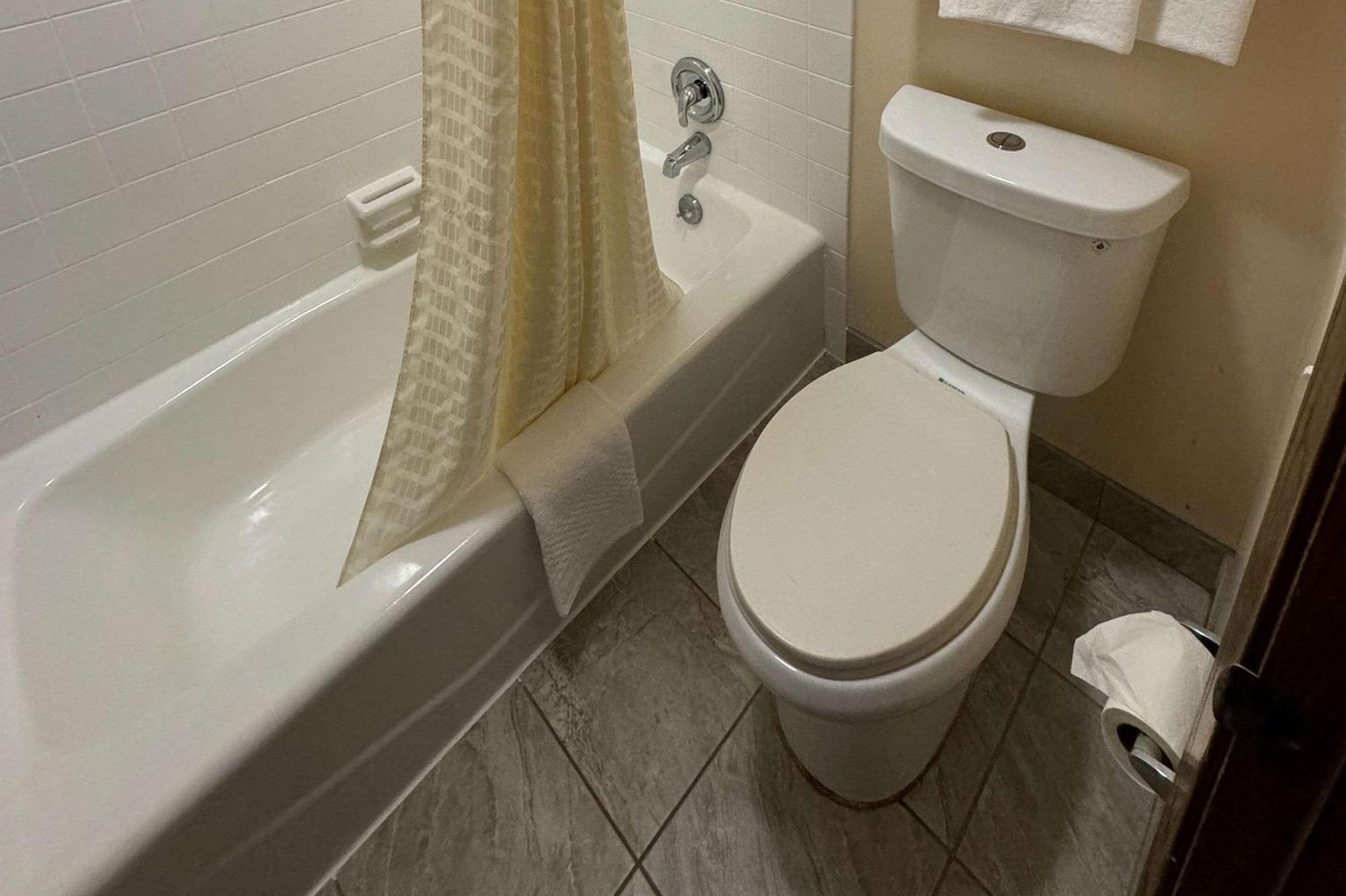 Econo Lodge Waite Park Ngoại thất bức ảnh