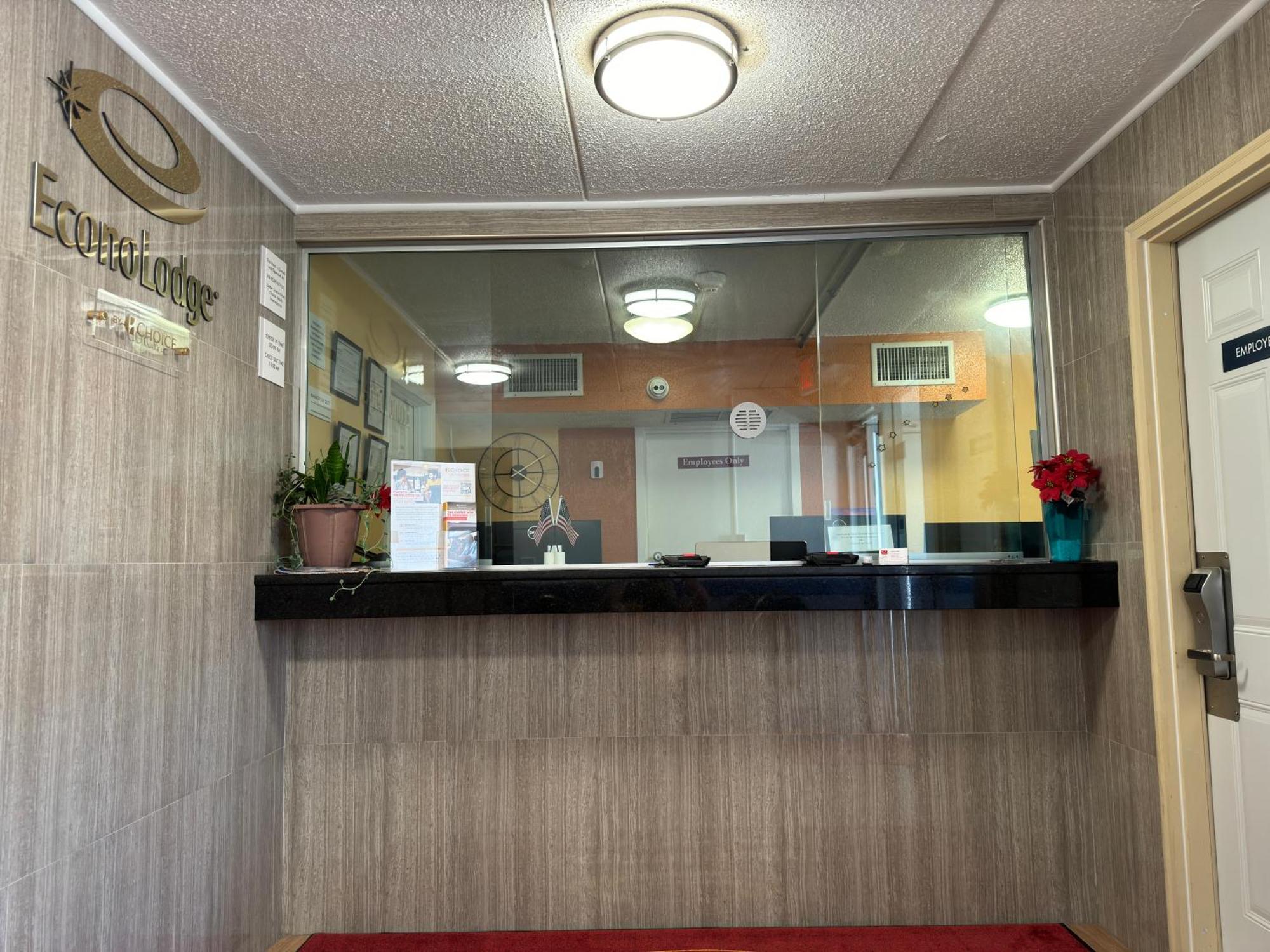 Econo Lodge Waite Park Ngoại thất bức ảnh